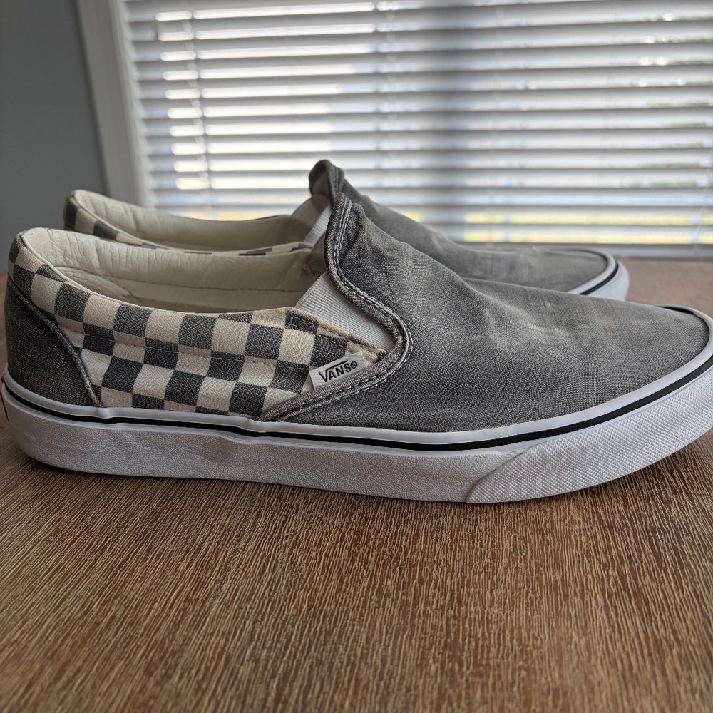 Vans Limited Ed. Washed Grey Slip - 12